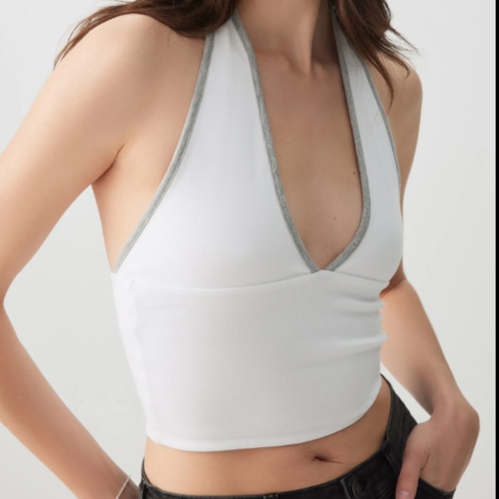 Ardene Discontinued Contrast Trim Halter Tank Top